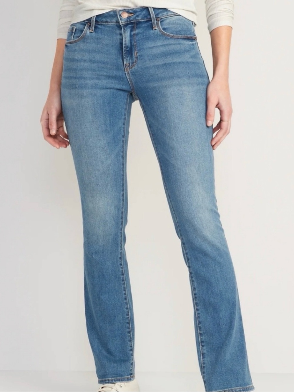 Old Navy Mid Rise Kicker Boot Cut Jeans 4